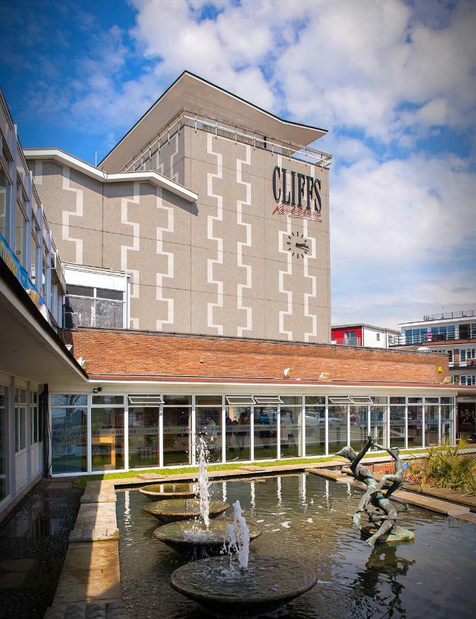 Southend Central Hotel - Close To Beach, City Centre, Train Station & Southend Airport Dış mekan fotoğraf
